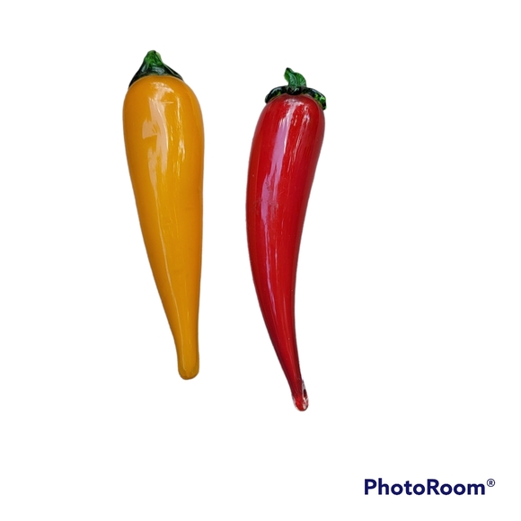 Beautiful Hand Blown Glass Hot Chili Pepper Set Of 2 Peppers Red & Orange - Picture 2 of 3